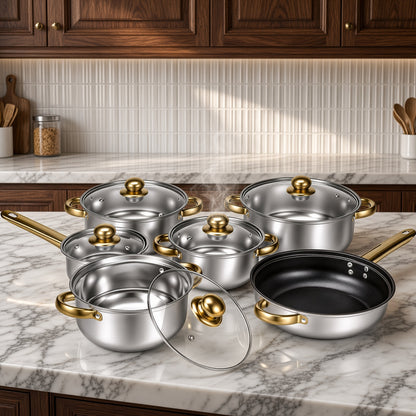 Batterie de cuisine inox 6 pièces avec couvercles en verre sur plan en marbre