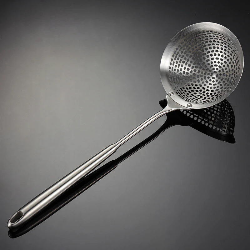 Feiner Edelstahl-304-Schaumlöffel mit Gebogenem Griff – 10 bis 18 cm