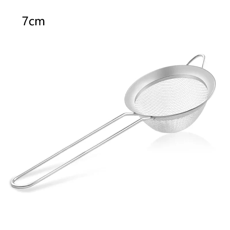 Feines Edelstahlsieb 7 bis 18 cm – Mehl, Öl & Puderzucker