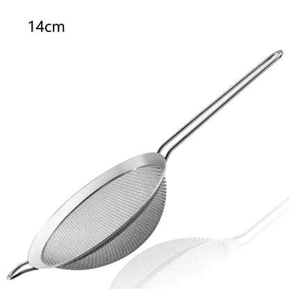 Feines Edelstahlsieb 7 bis 18 cm – Mehl, Öl & Puderzucker