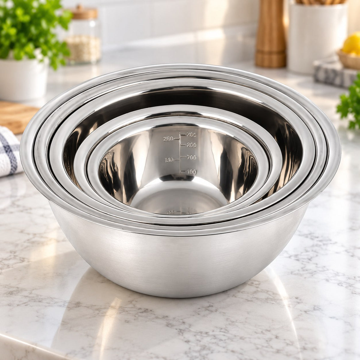 Set de 5 bols mélangeurs inox empilables, 14 à 24 cm